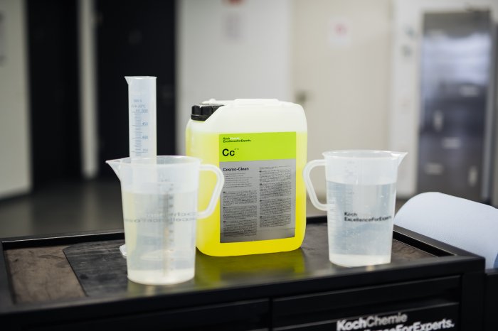 Přípravek na čištění a mytí podlah Koch Cosmo Clean 11 kg-2
