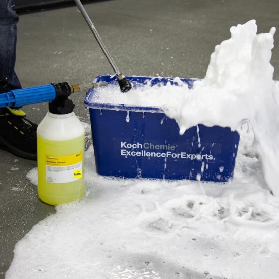 Autošampon s Nano konzervací Koch Nanomagic shampoo 5 kg i pro matné-3