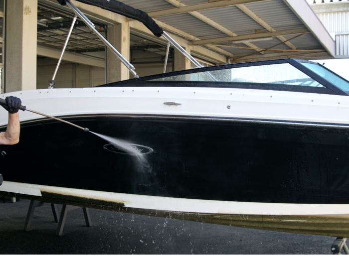 Kyselý předčistič na lodní trup a palubu Hull Precleaner acid 1 l č.512001-6