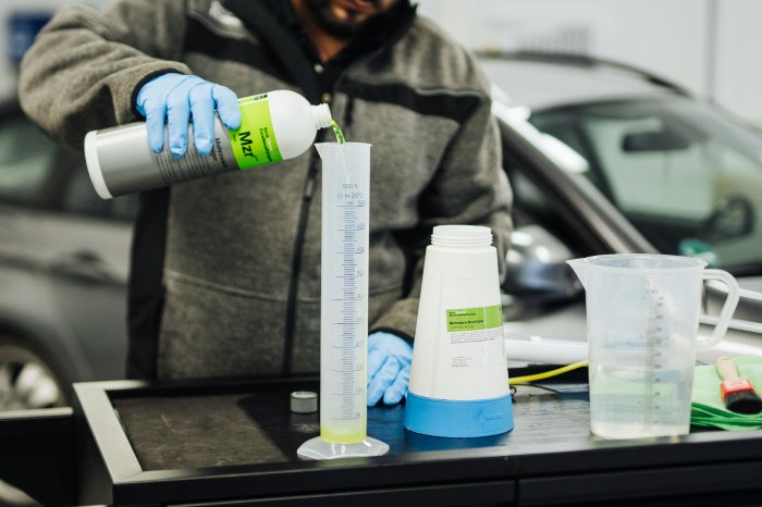 Čistič kůže, textílie a plastů Koch Mehrzweckreiniger 11 kg-3